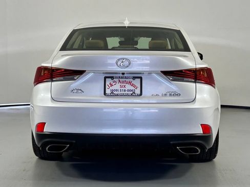 Used 2017 Lexus IS 300 AWD image 6