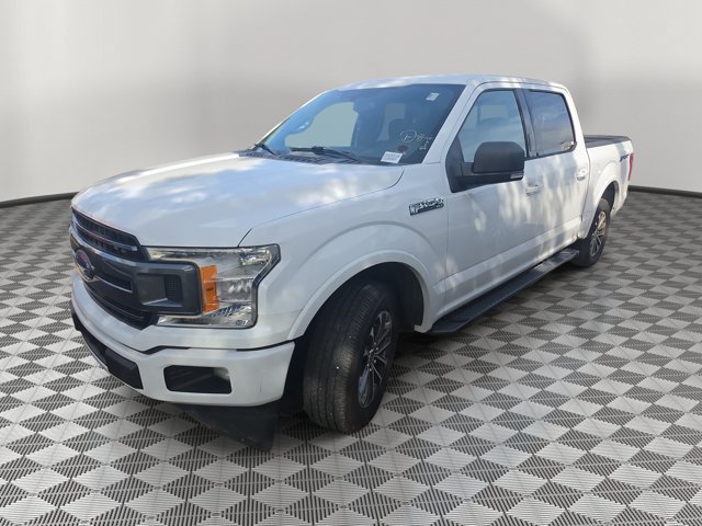 Used 2018 Ford F150 XLT w/ Equipment Group 302A Luxury RWD image 2