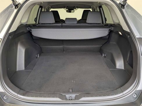 Used 2025 Toyota RAV4 XLE FWD image 8