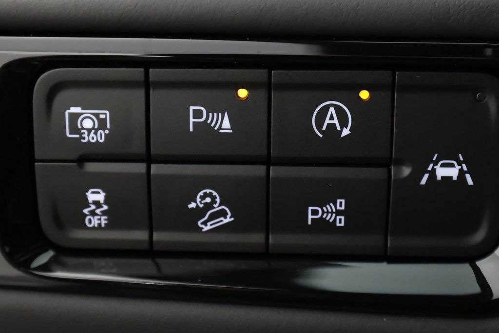 Used 2026 GMC Yukon AT4 Ultimate AWD/4WD image 28