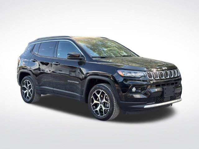 Used 2025 Jeep Compass Limited AWD/4WD image 9