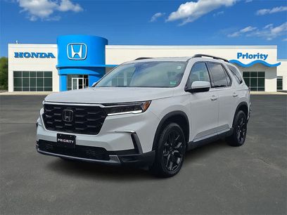 Certified 2025 Honda Pilot Touring