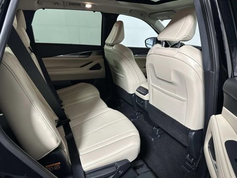 Certified 2023 INFINITI QX60 Luxe w/ Performance Audio Package image 35