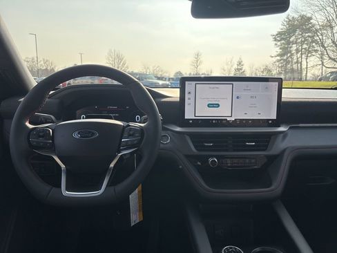 New 2026 Ford Explorer ST-Line w/ ST-Line Street Pack AWD/4WD image 14