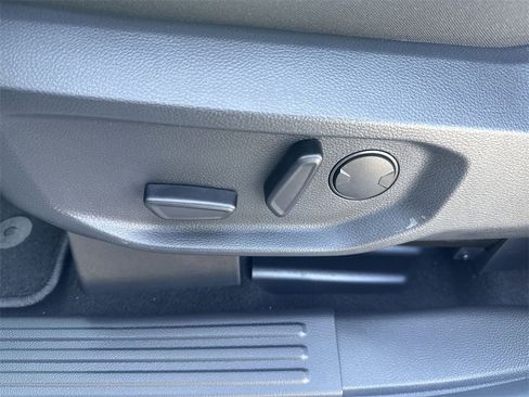 New 2025 Ford Ranger XLT w/ Equipment Group 301A High image 10