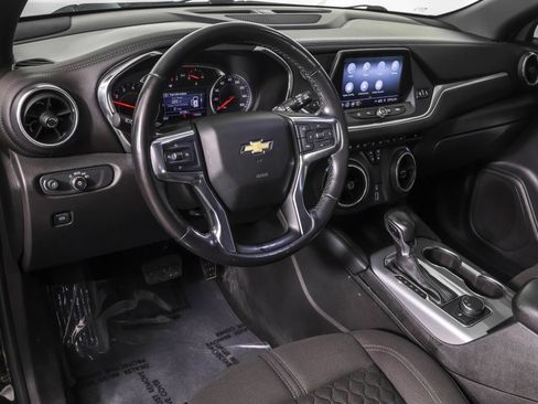 Used 2020 Chevrolet Blazer LT FWD image 4