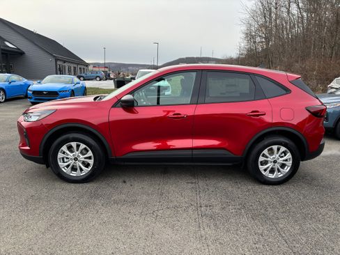 New 2026 Ford Escape Active w/ Cold Weather Package AWD/4WD image 3