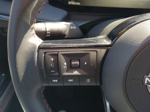 Certified 2025 Nissan Kicks SR image 24