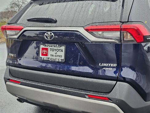 Used 2025 Toyota RAV4 Limited image 13