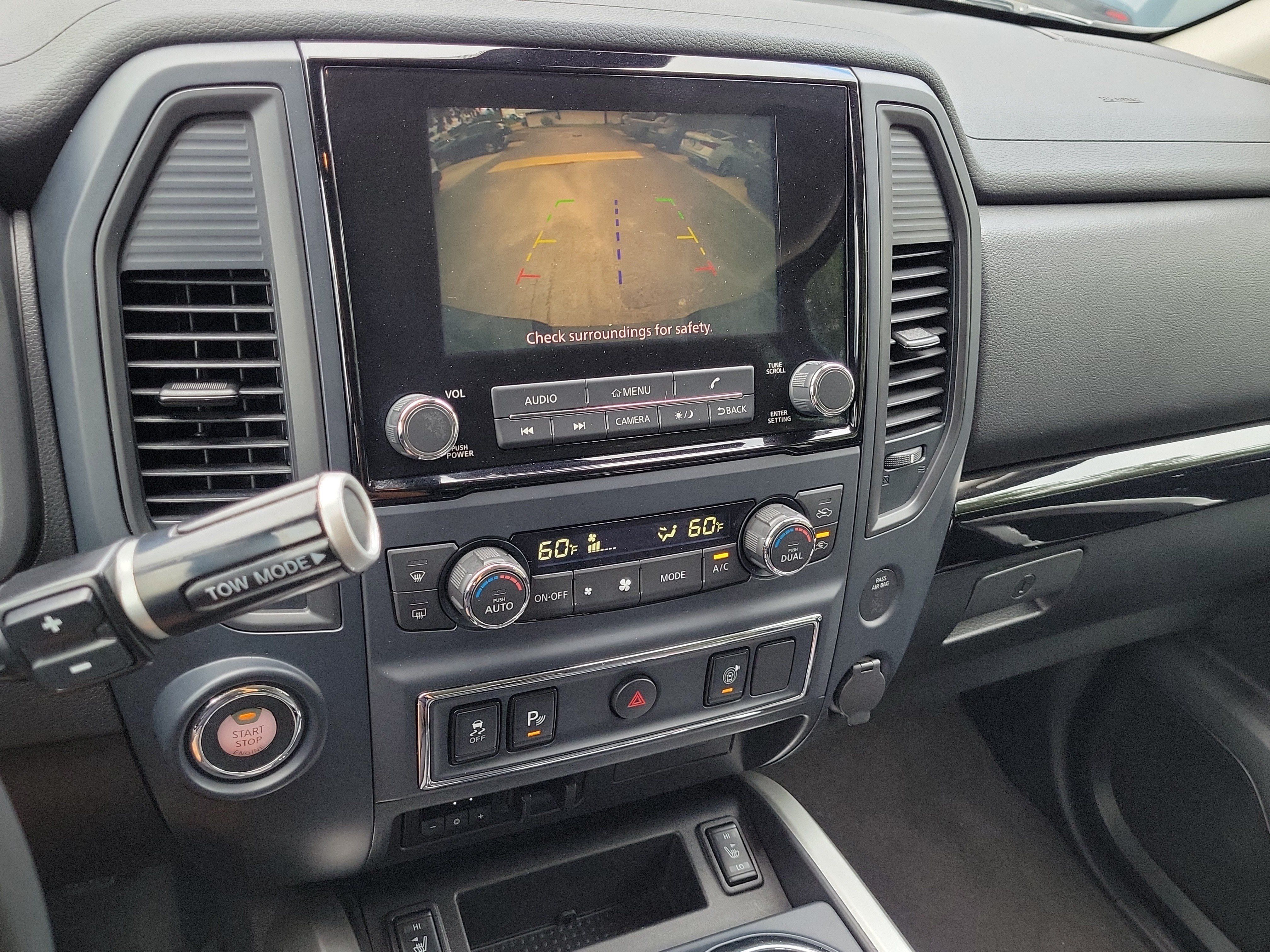Used 2023 Nissan Titan SV w/ SV Convenience Package RWD image 26