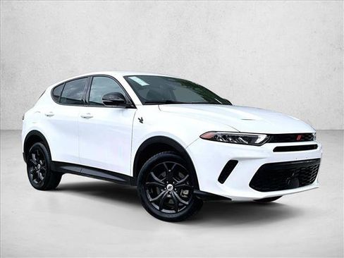 Used 2023 Dodge Hornet GT w/ GT Blacktop Package AWD/4WD image 12
