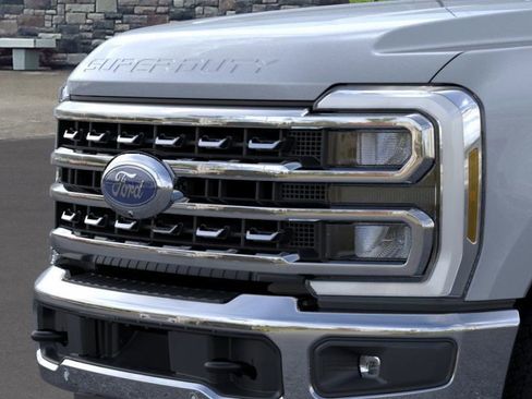 New 2025 Ford F350 Lariat w/ Lariat Ultimate Package image 18