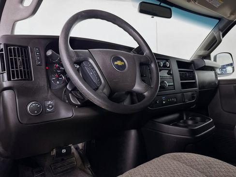 Used 2022 Chevrolet Express 2500 w/ Driver Convenience Package image 19