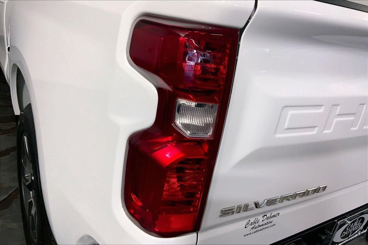 Used 2024 Chevrolet Silverado 1500 LT AWD/4WD image 27