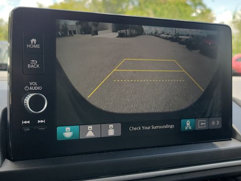 Used 2024 Honda Pilot EX-L image 31