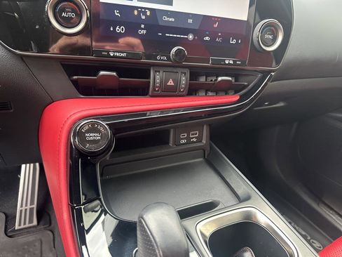 Used 2022 Lexus NX 350 F Sport image 36