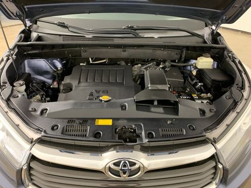 Used 2015 Toyota Highlander Limited image 49