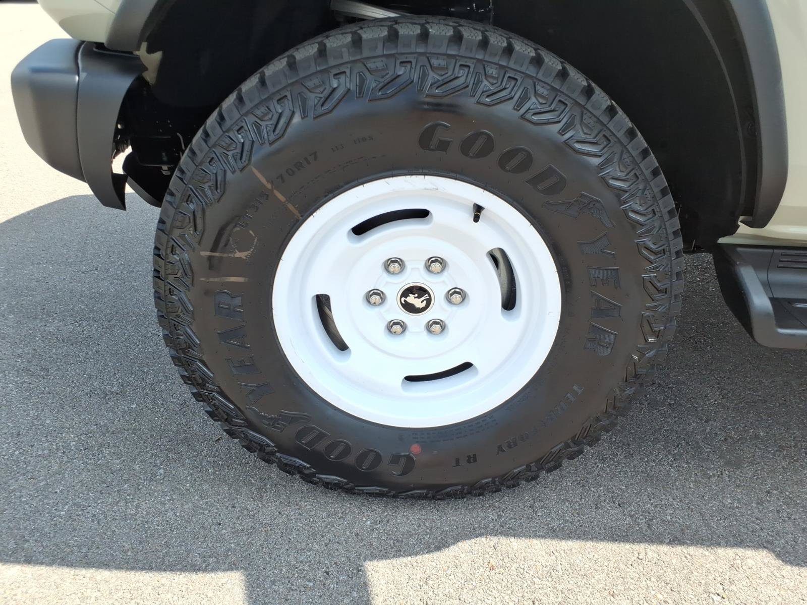 New 2026 Ford Bronco Heritage Edition AWD/4WD image 9