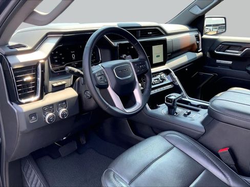 Used 2024 GMC Sierra 1500 Denali w/ Denali Reserve Package AWD/4WD image 16