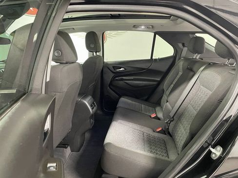 Used 2023 Chevrolet Equinox LT AWD/4WD image 21