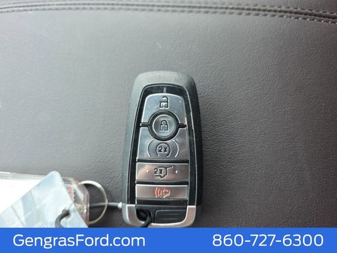 Certified 2025 Ford Explorer Platinum w/ LUX Leather Package AWD/4WD image 38