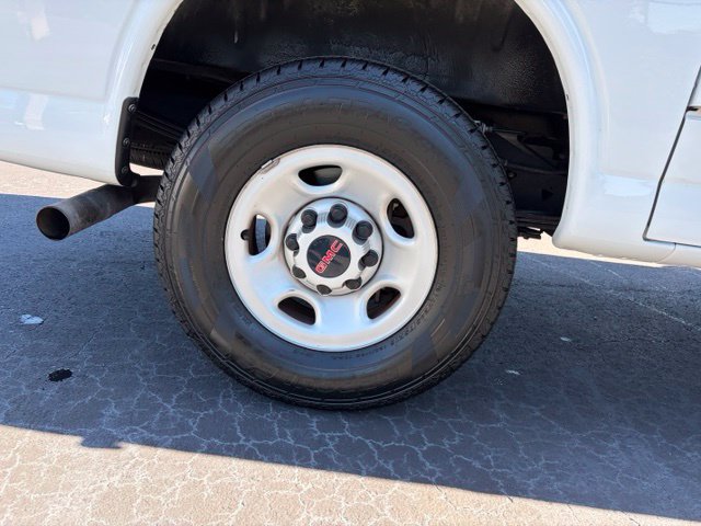 Used 2023 GMC Savana 2500 w/ Driver Convenience Package RWD image 7
