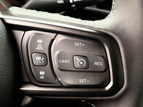 New 2026 Jeep Gladiator Willys AWD/4WD image 17
