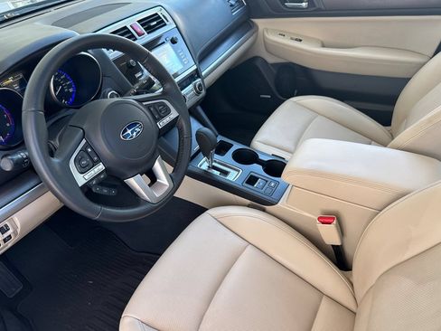 Used 2017 Subaru Legacy 3.6R Limited AWD/4WD image 9