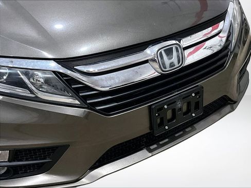 Used 2018 Honda Odyssey EX-L image 26