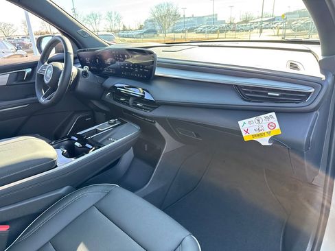 New 2026 Buick Enclave Preferred w/ Power Package AWD/4WD image 42