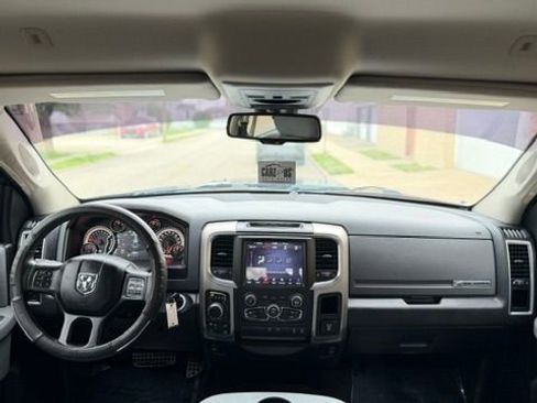 Used 2018 RAM 1500 Big Horn AWD/4WD image 32