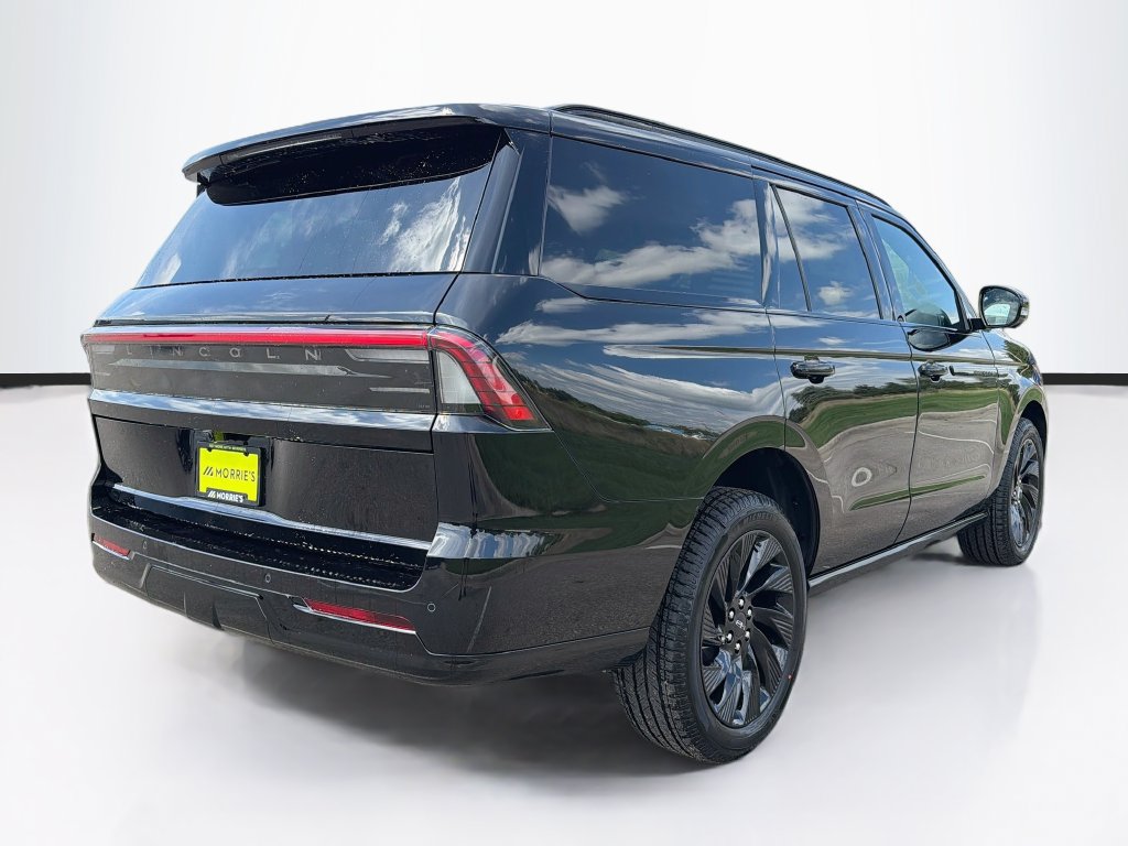 New 2027 Lincoln Navigator Reserve w/ Jet Appearance Package AWD/4WD image 5