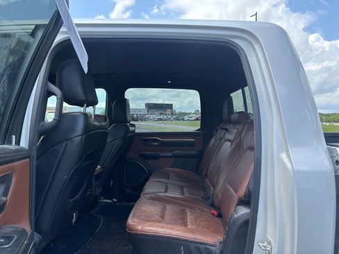 Used 2019 RAM 1500 Limited AWD/4WD image 10