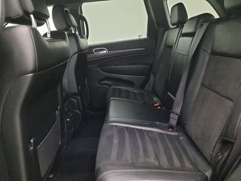 Used 2022 Jeep Grand Cherokee Laredo X AWD/4WD image 18