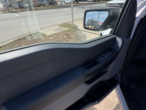 Used 2025 Ford F150 XL w/ Equipment Group 103A High image 9