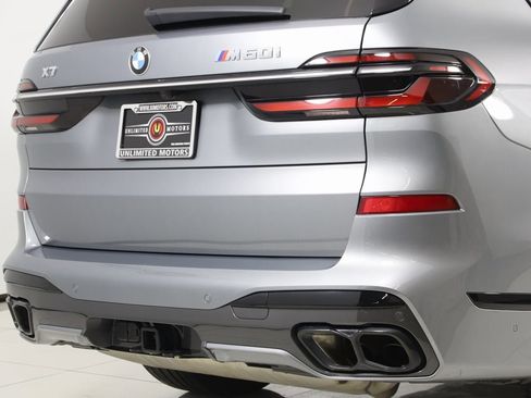 Used 2023 BMW X7 M60i w/ Executive Package image 58