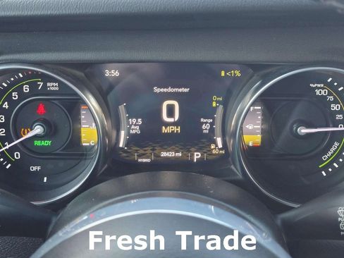 Used 2021 Jeep Wrangler Unlimited Sahara w/ Cold Weather Group image 14