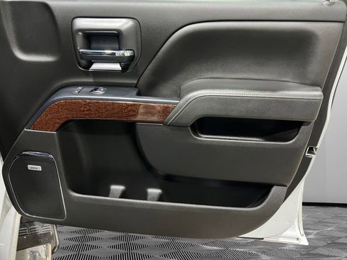 Used 2019 GMC Sierra 3500 SLT image 12