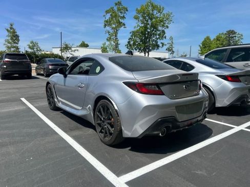 Used 2024 Subaru BRZ tS RWD image 3