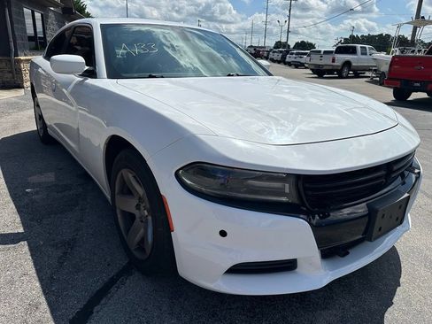 Used 2016 Dodge Charger Police RWD image 4