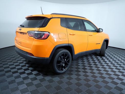 New 2026 Jeep Compass Latitude AWD/4WD image 16