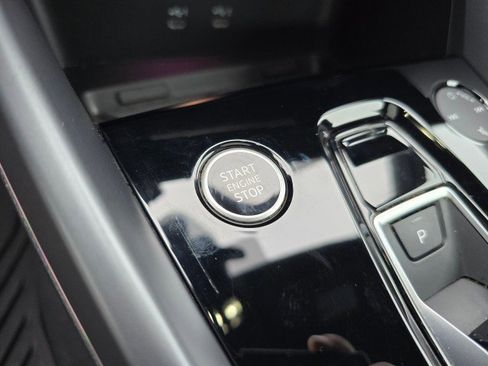 Used 2025 Audi A3 2.0T Premium w/ Convenience Package image 36