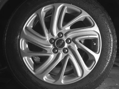 Used 2023 Lincoln Corsair FWD image 12