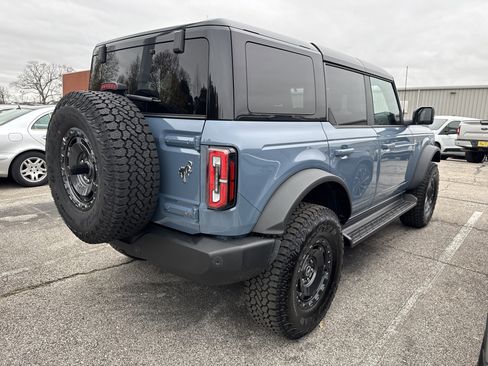 Certified 2025 Ford Bronco Outer Banks w/ Sasquatch Package image 2