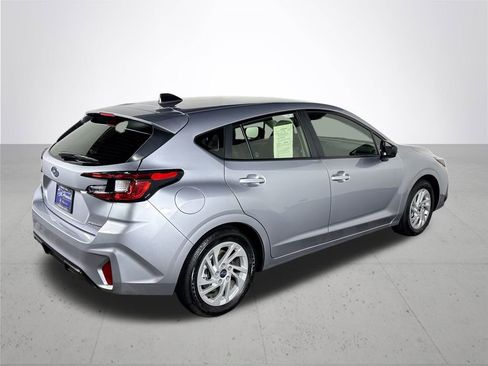 Certified 2025 Subaru Impreza 2.0i image 7