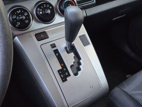 Used 2012 Scion xB image 19