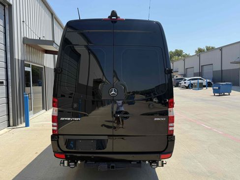 Used 2017 Mercedes-Benz Sprinter 3500 image 26