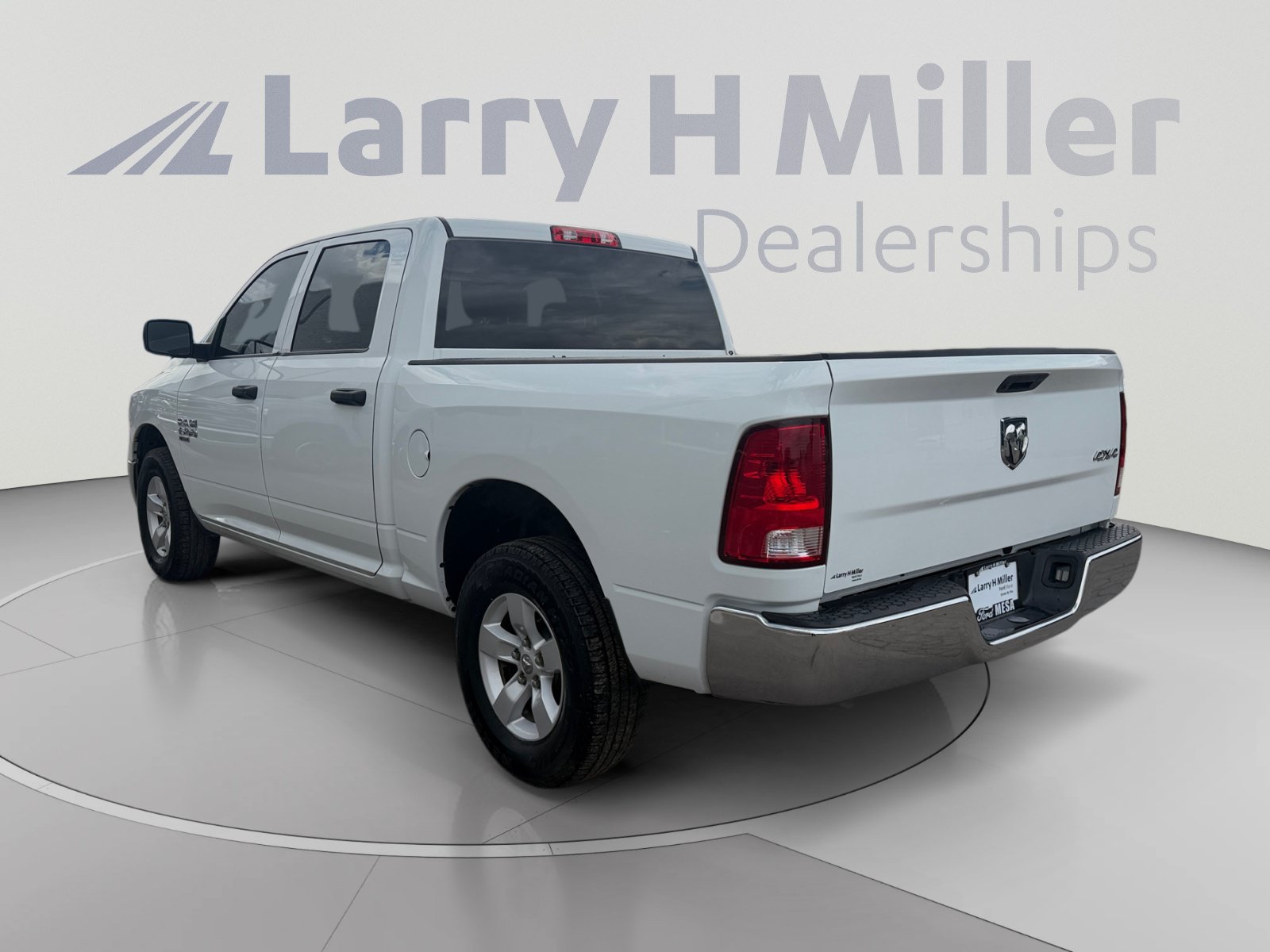 Used 2023 RAM 1500 Tradesman w/ Electronics Group AWD/4WD image 3