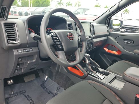 Used 2024 Nissan Frontier Pro-X w/ Technology Package image 9