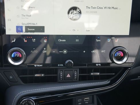New 2026 Lexus NX 350h AWD w/ Premium Package image 22
